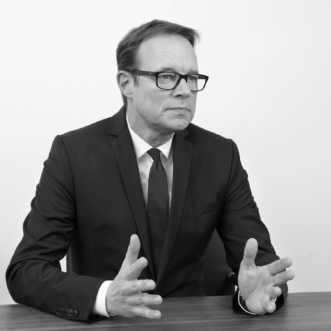 Dr. Paul Wessing